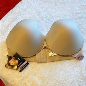 Maidenform Cream Strapless Bra with Molded Cups
